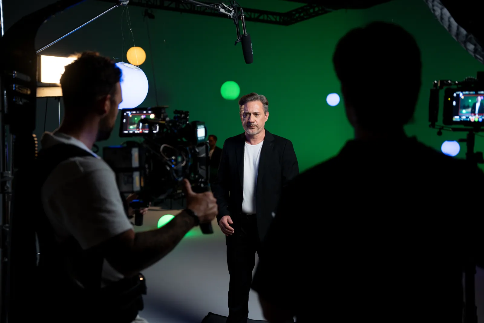 Behind the scenes filming in the studio for the Xrecruiter Campaign